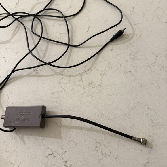 OEM Nintendo NES RF AV Cable Adapter Switch SNES NES-003 Official Authentic - Picture 4 of 9